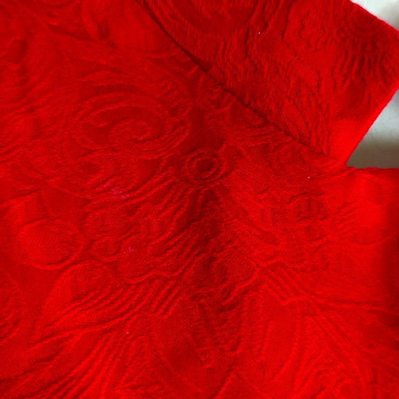 Kim Rogers Red Embossed Floral 3/4 sleeve jacket size 16p. - Picture 4 of 7